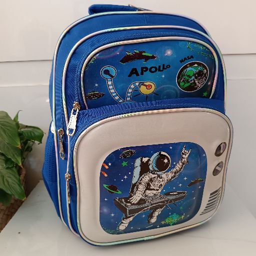 کیف مدرسه فضا نورد